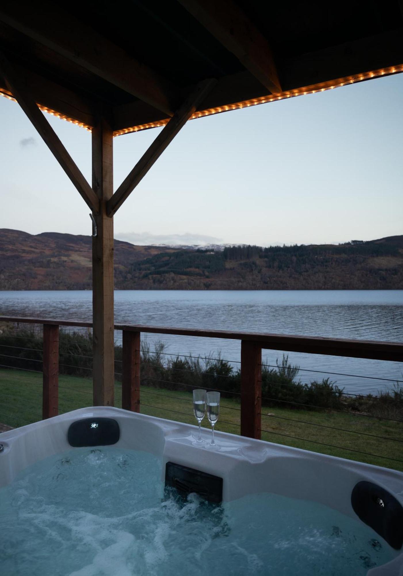 Shoreland Lodges - Cherry Lodge Форт-Огастус Екстер'єр фото